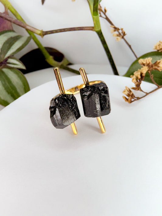 Anel Cosmos - turmalina negra