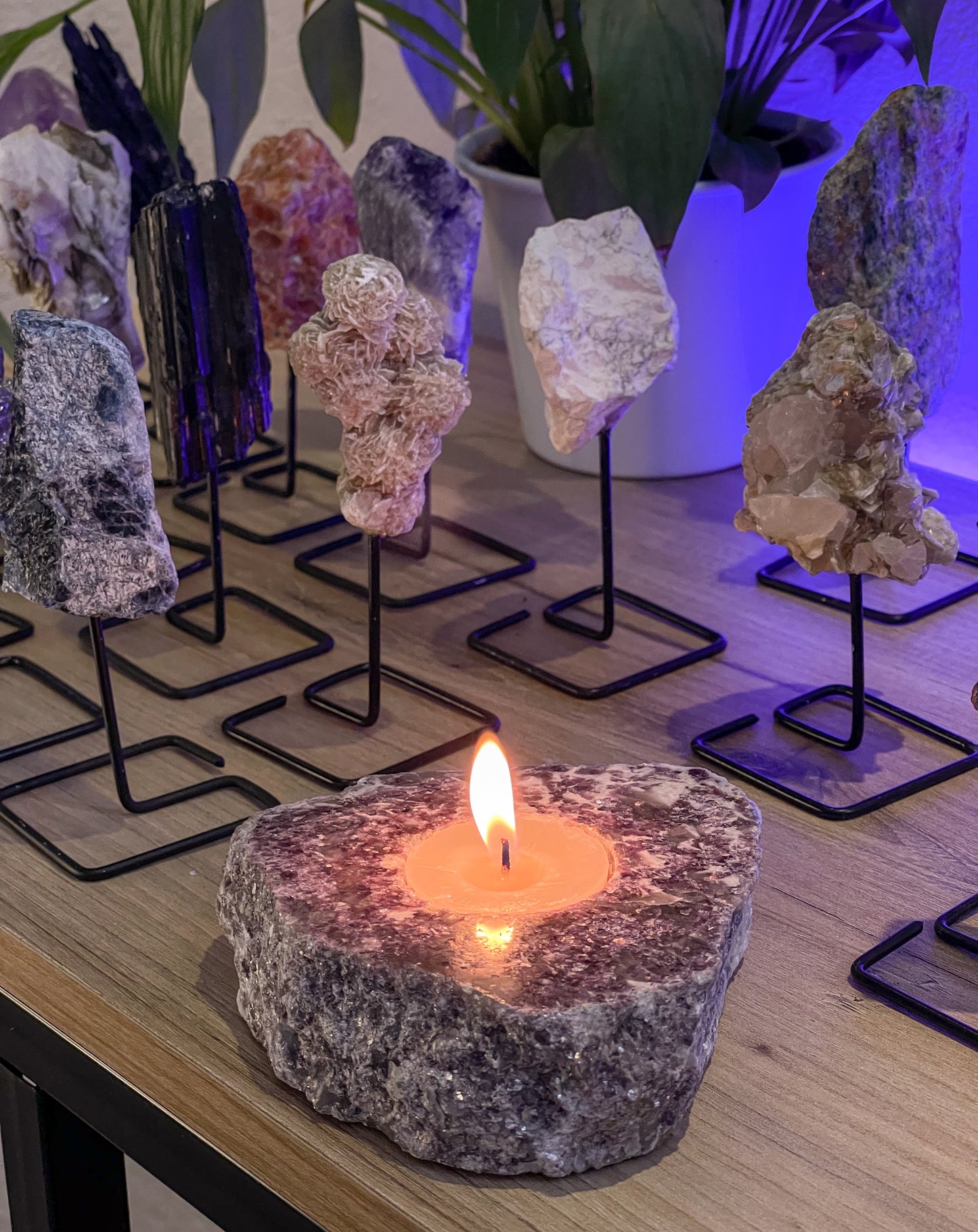 Base de cristal - Howlita branca