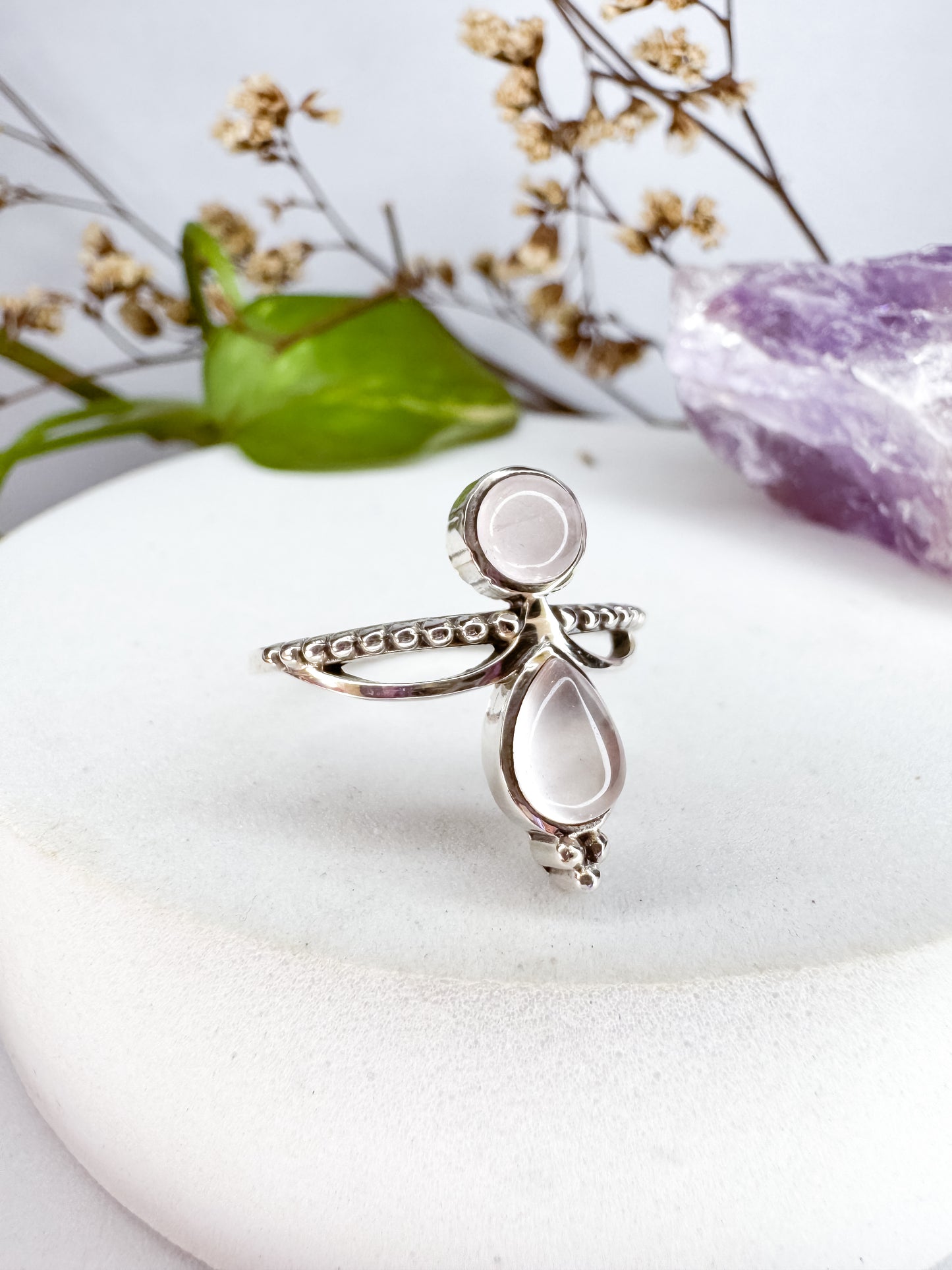 Anel amor próprio - Quartzo Rosa TAM. 15 e 20