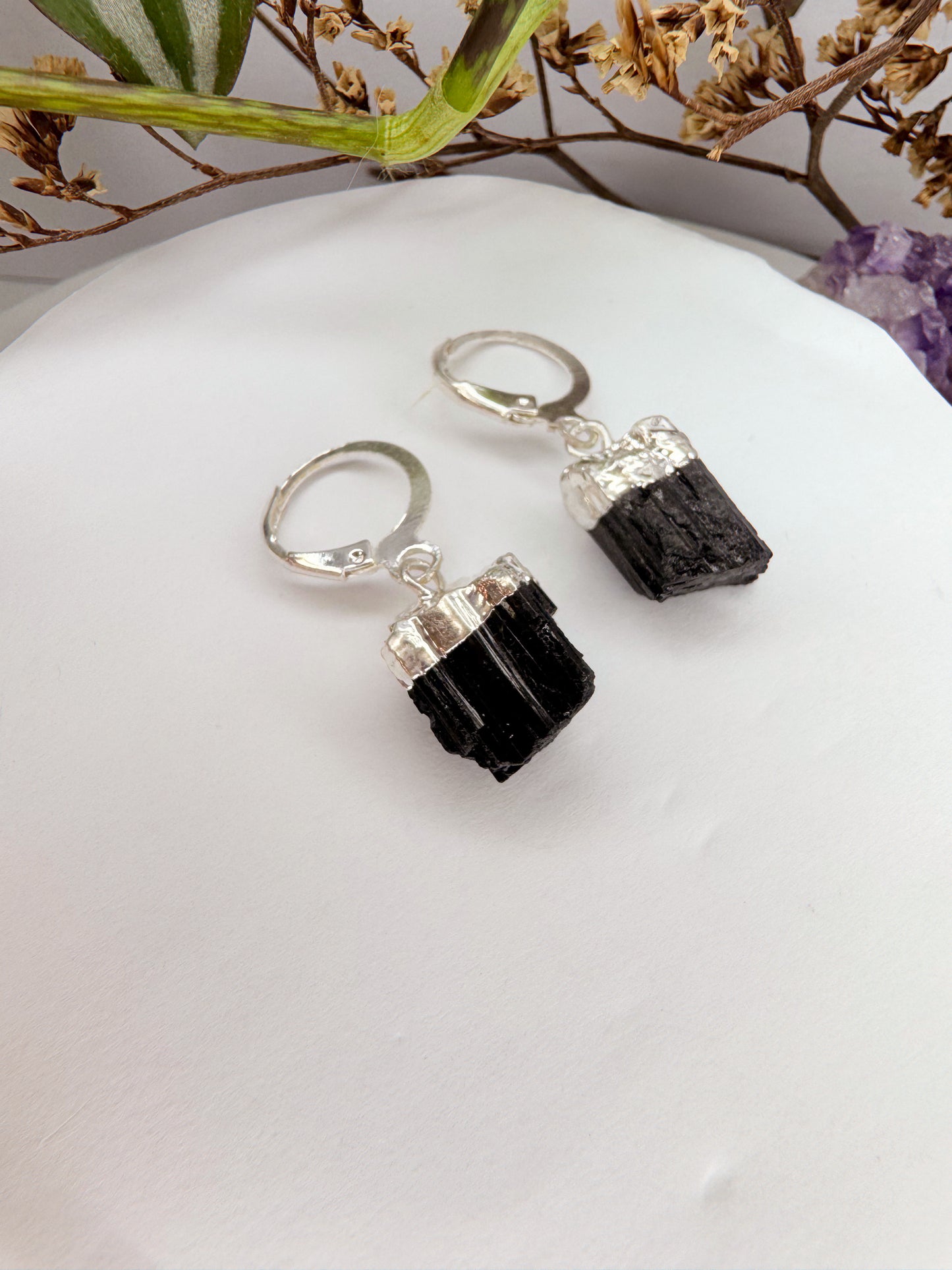 Brinco Júpiter - turmalina negra