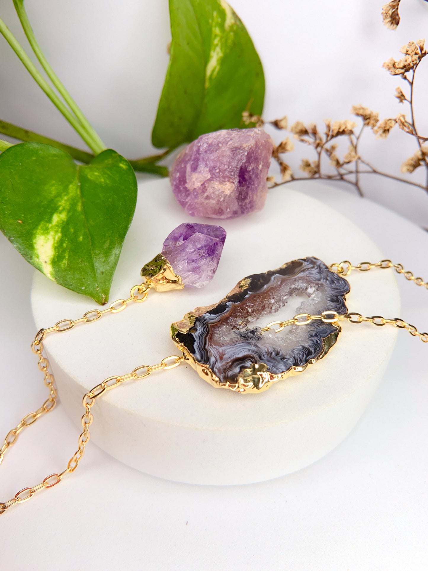 Colar cósmico - ágata preta + ametista