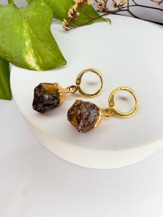 Brinco júpiter - olho de tigre