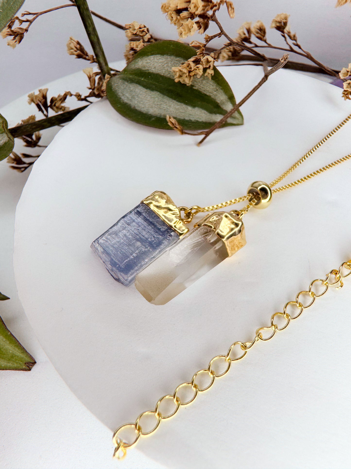 Colar Cósmico - Quartzo de cristal + Cianita azul