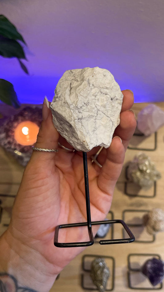 Base de cristal - Howlita branca