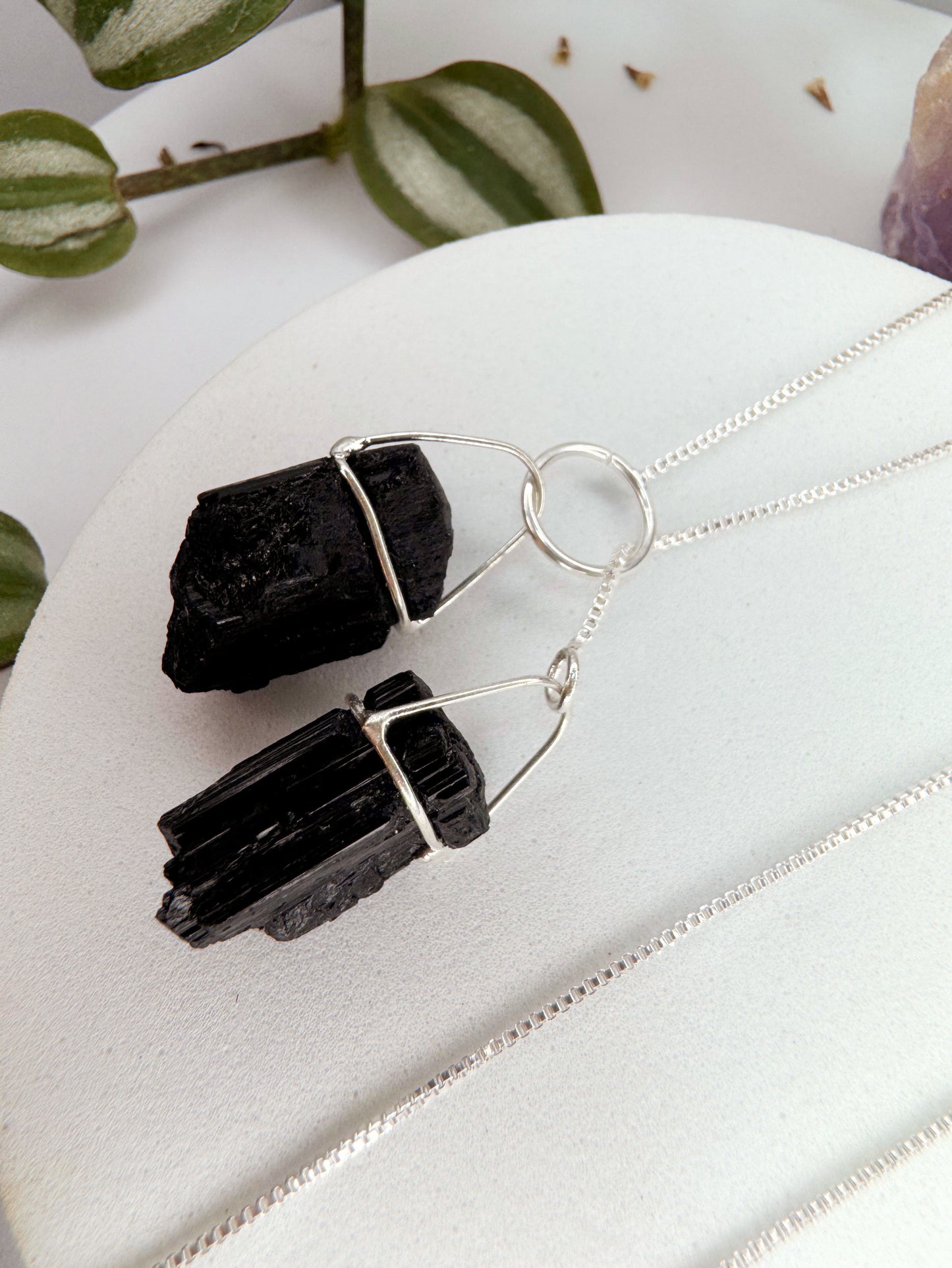 Colar cósmico - turmalina negra