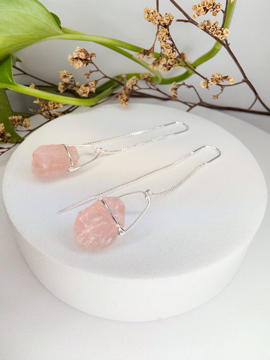 Brinco zen - Quartzo Rosa bruto
