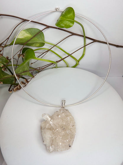 Choker Lunação - Drusa de Quartzo transparente