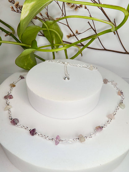 Choker Luar - Fluorita arco íris