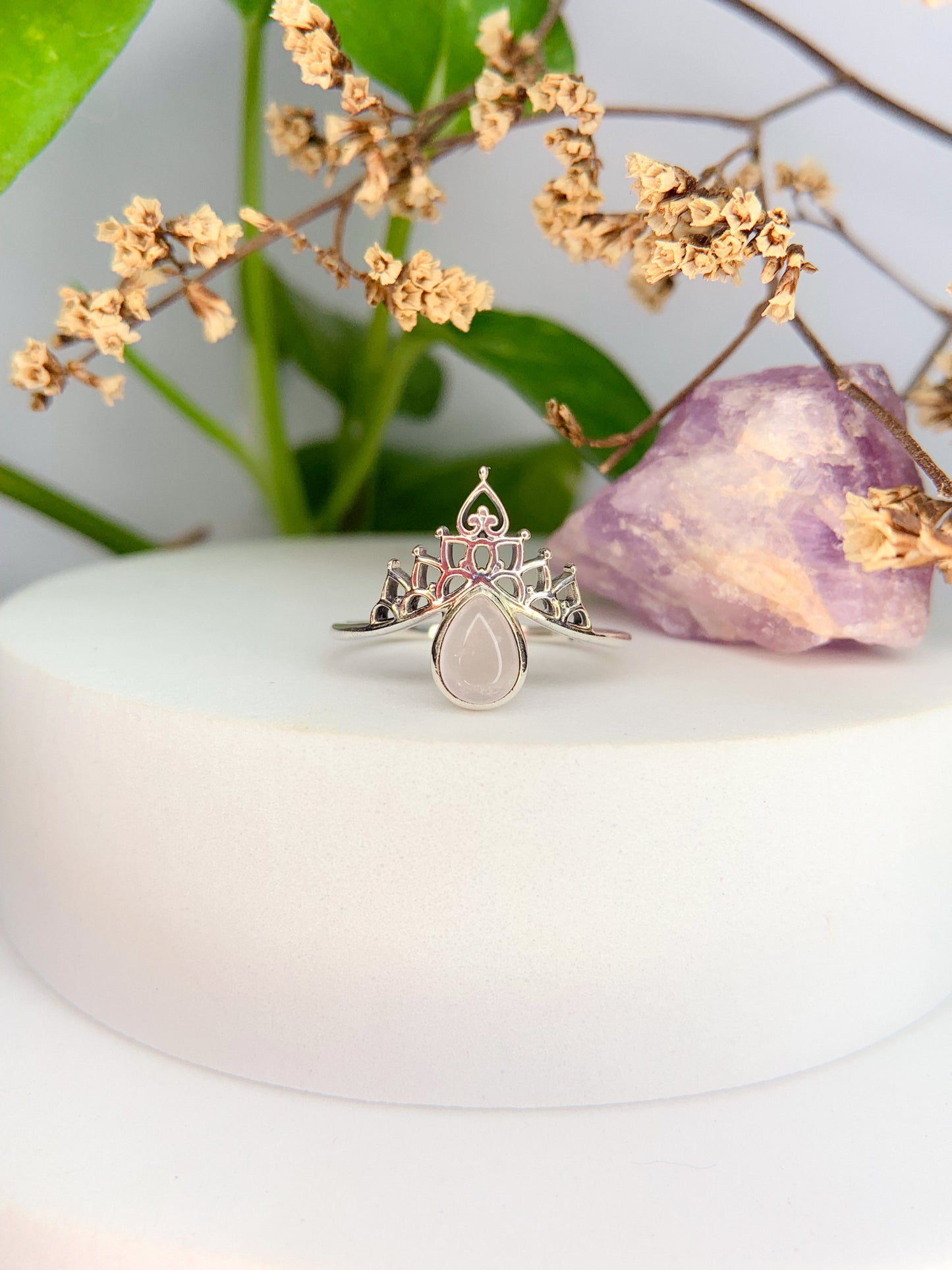 Anel amor próprio - Quartzo Rosa TAM. 16 e 19