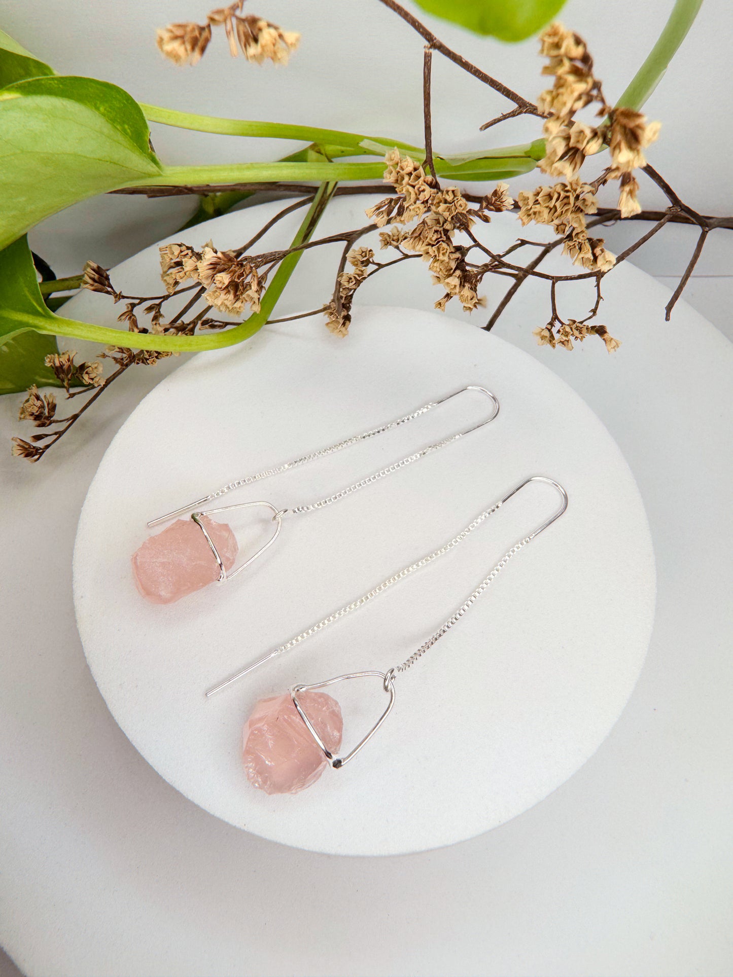 Brinco zen - Quartzo Rosa bruto
