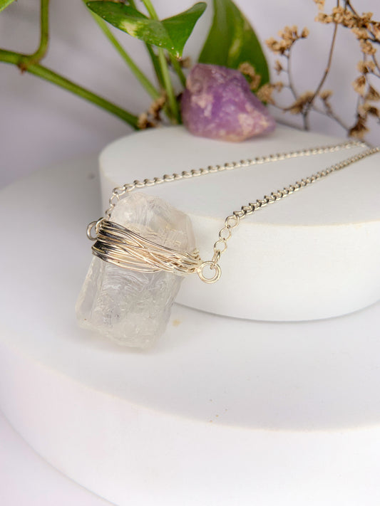 Colar atmosfera - quartzo de cristal bruto