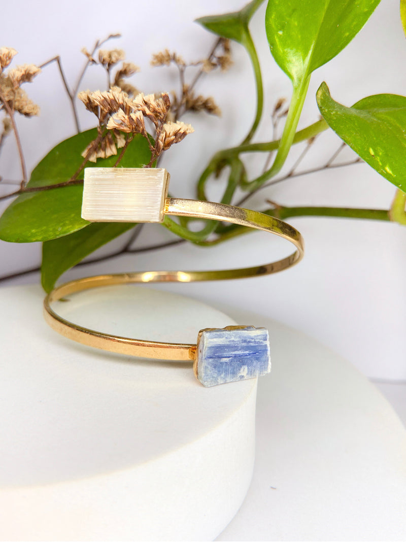 Bracelete cometa - limpeza e intuição - Selenita + cianita azul