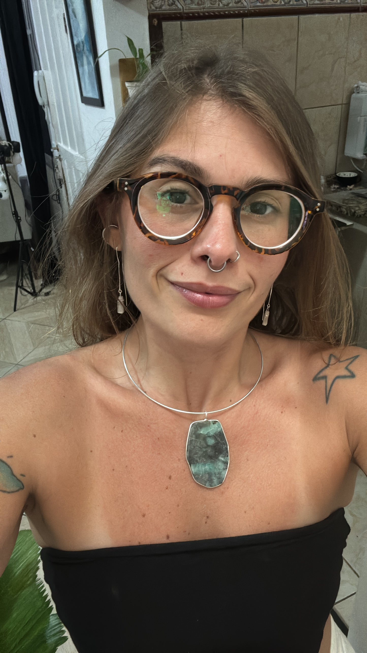 Colar Lunação  - Esmeralda 1