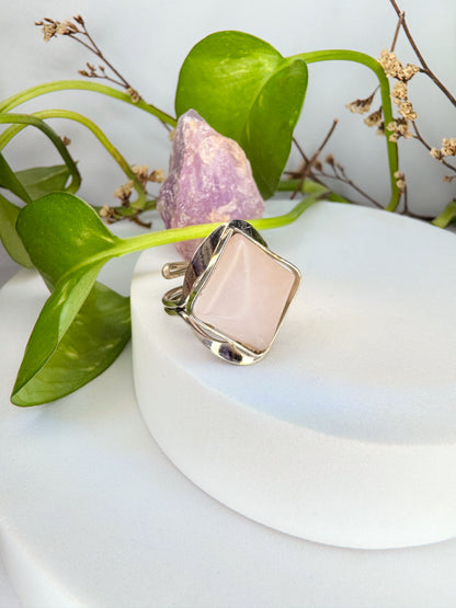 Anel Aura - Quartzo rosa