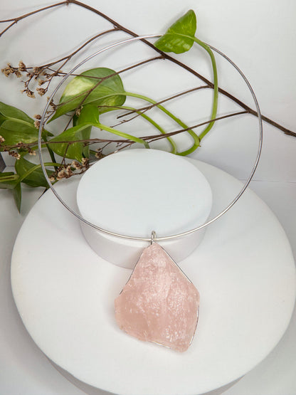 Choker lunação- Quartzo Rosa