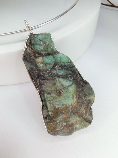 Colar Lunação  - Esmeralda 1