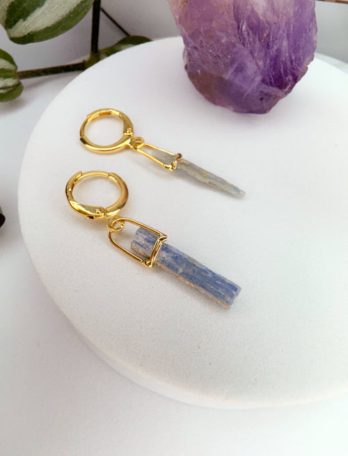 Brinco júpiter - cianita azul