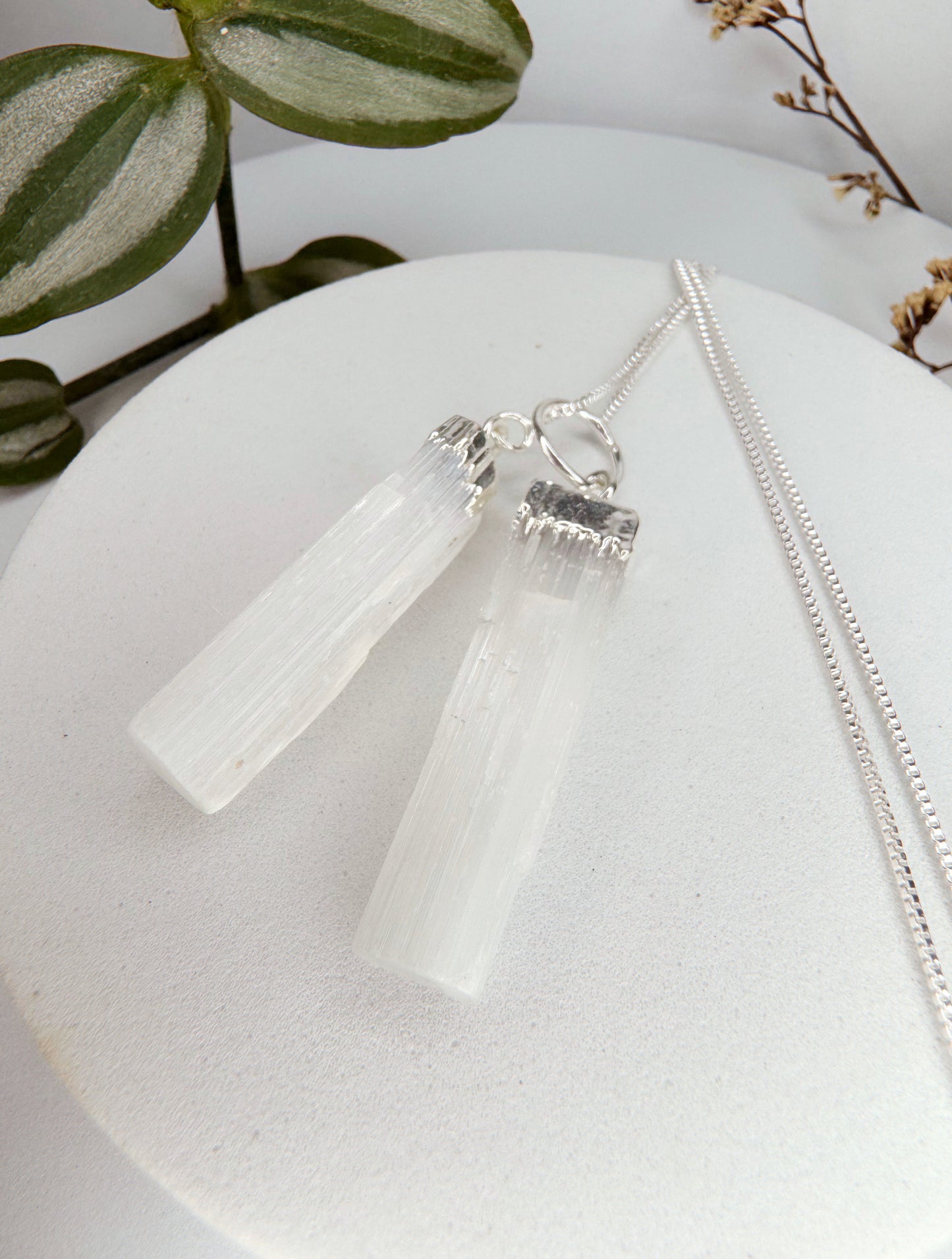 Colar cósmico  - Selenita Branca