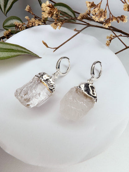 Brinco Júpiter - Quartzo de cristal bruto