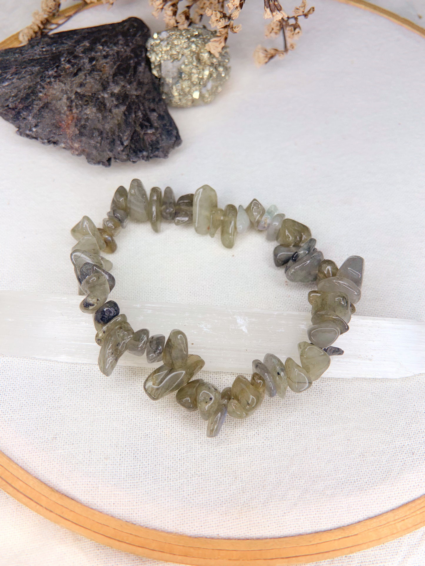 Pulseira constelação - labradorita