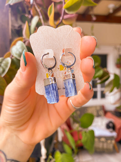 Brinco júpiter - cianita azul